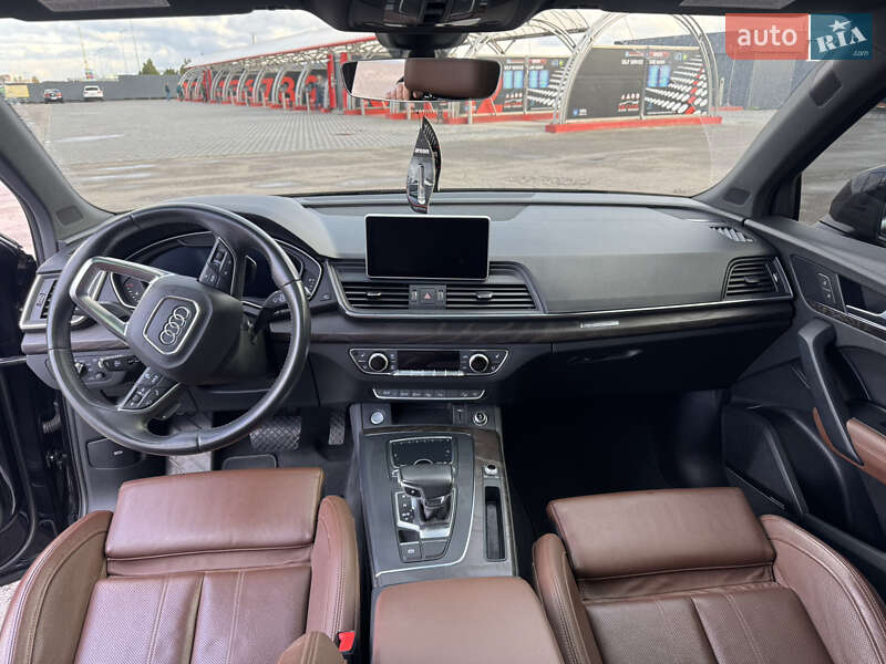 Внедорожник / Кроссовер Audi Q5 2019 в Полтаве