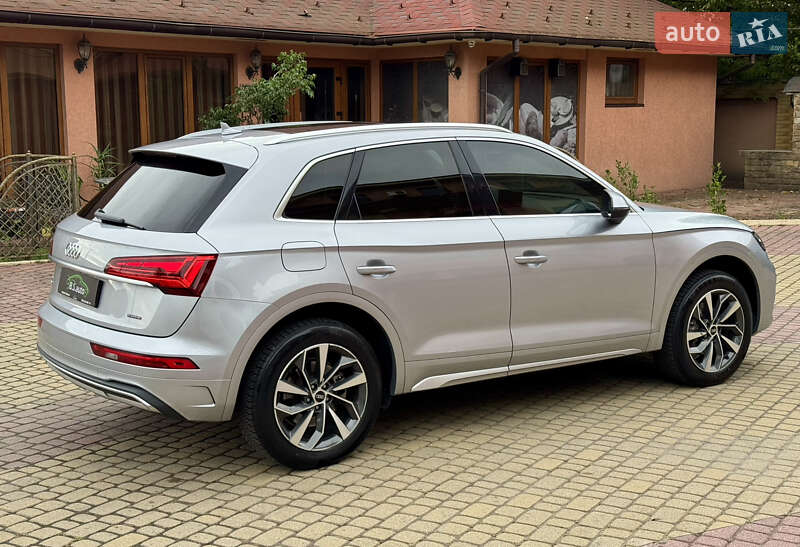 Внедорожник / Кроссовер Audi Q5 2021 в Мукачево