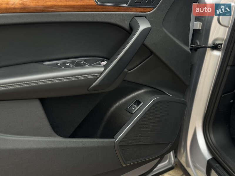 Внедорожник / Кроссовер Audi Q5 2021 в Мукачево