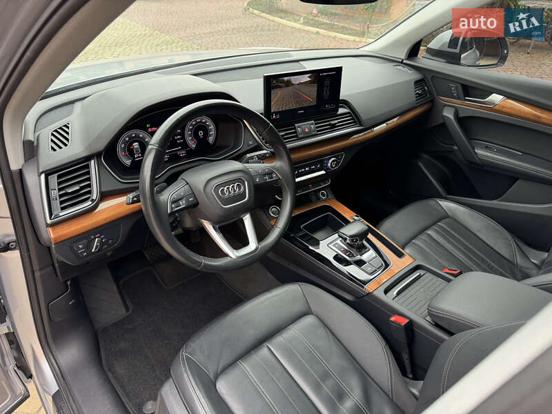 Внедорожник / Кроссовер Audi Q5 2021 в Мукачево