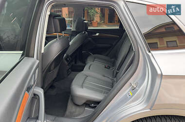 Внедорожник / Кроссовер Audi Q5 2021 в Мукачево