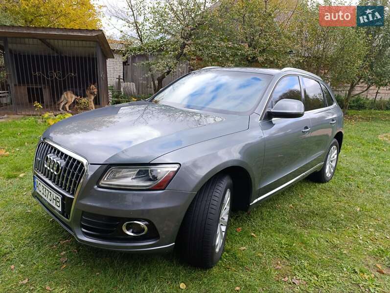 Позашляховик / Кросовер Audi Q5 2012 в Володимирі
