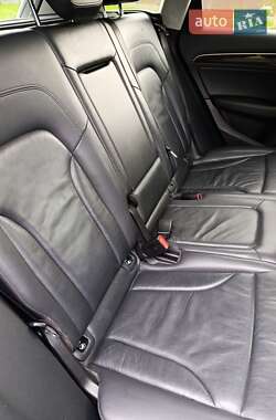Позашляховик / Кросовер Audi Q5 2012 в  фото 31 Позашляховик / Кросовер Audi Q5 2012 в