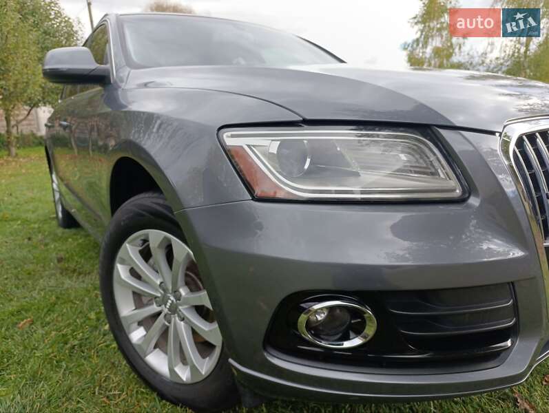 Позашляховик / Кросовер Audi Q5 2012 в Володимирі