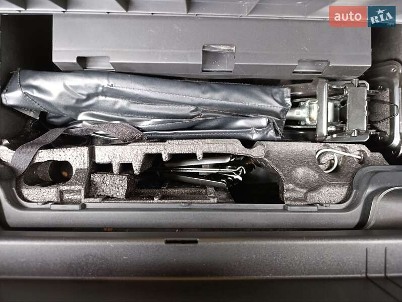 Позашляховик / Кросовер Audi Q5 2012 в Володимирі