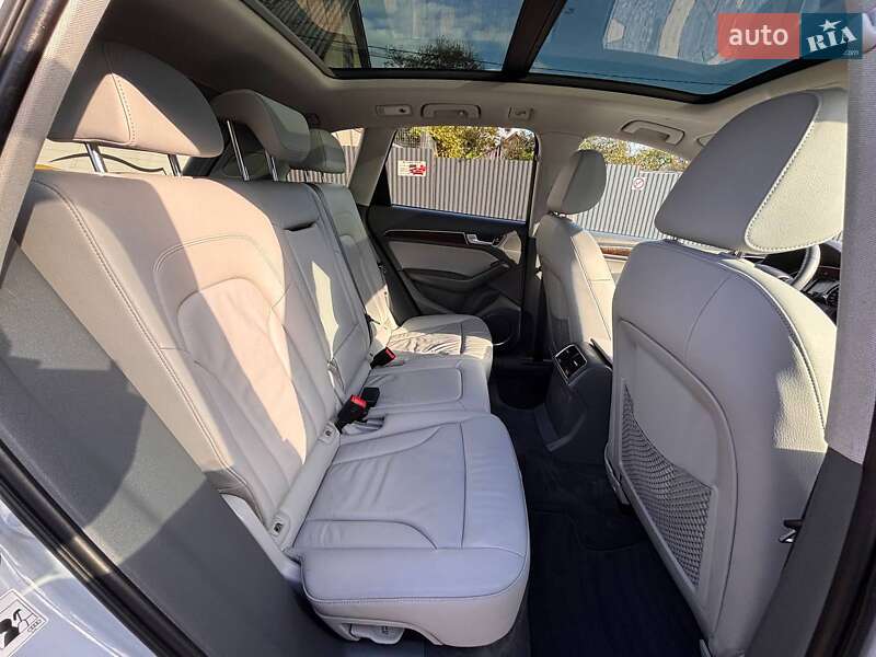 Внедорожник / Кроссовер Audi Q5 2017 в Львове