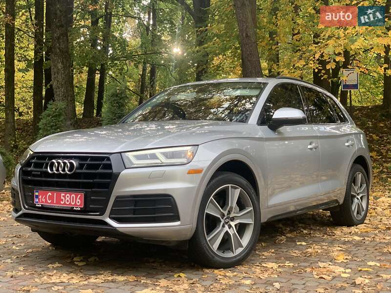 Внедорожник / Кроссовер Audi Q5 2018 в Дрогобыче