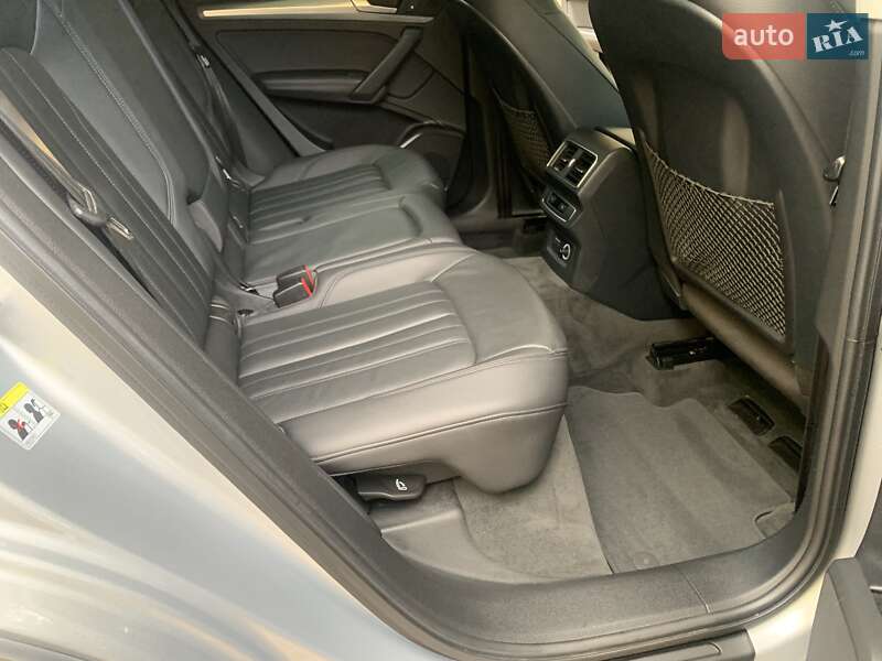 Внедорожник / Кроссовер Audi Q5 2018 в Дрогобыче