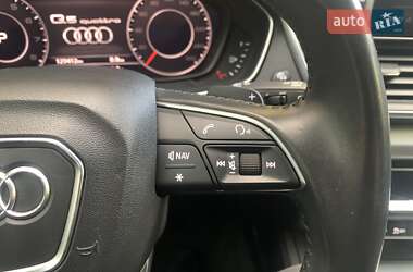 Позашляховик / Кросовер Audi Q5 2018 в 