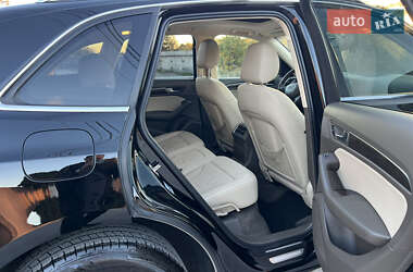 Внедорожник / Кроссовер Audi Q5 2015 в 