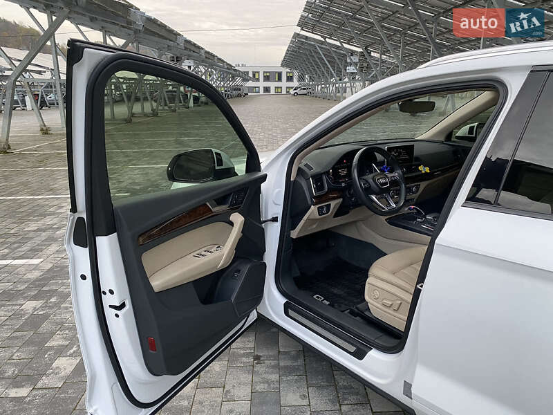 Внедорожник / Кроссовер Audi Q5 2018 в Львове