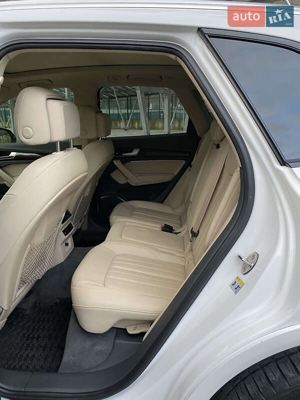 Внедорожник / Кроссовер Audi Q5 2018 в Львове