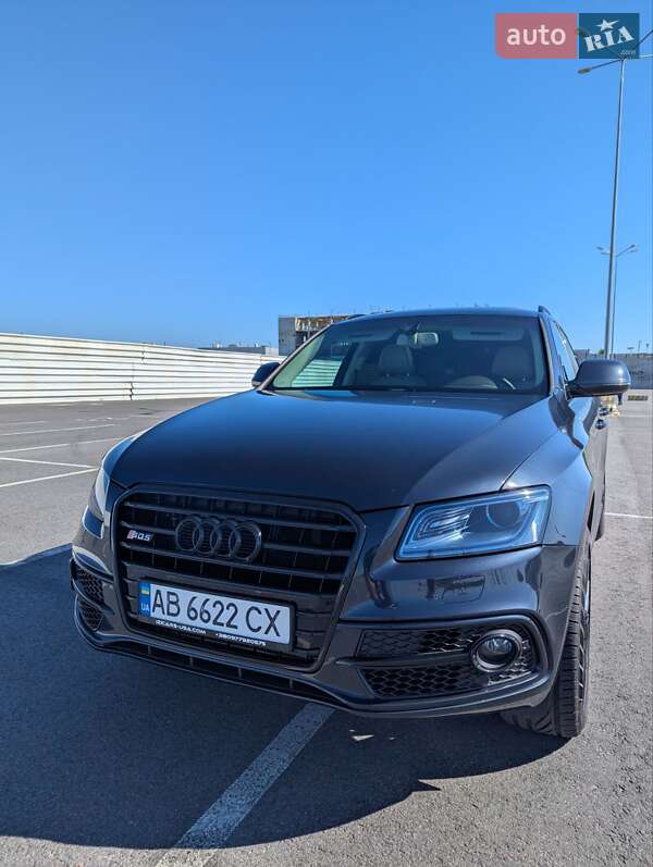 Внедорожник / Кроссовер Audi Q5 2015 в 