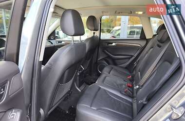 Внедорожник / Кроссовер Audi Q5 2015 в 