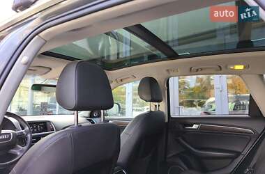 Внедорожник / Кроссовер Audi Q5 2015 в 