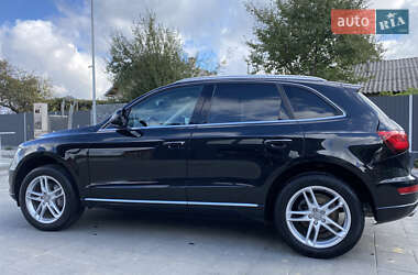 Позашляховик / Кросовер Audi Q5 2016 в 