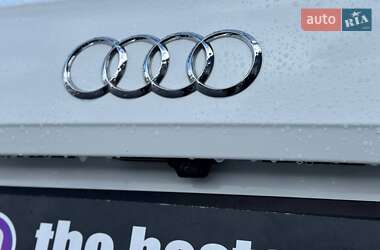 Внедорожник / Кроссовер Audi Q5 2018 в 