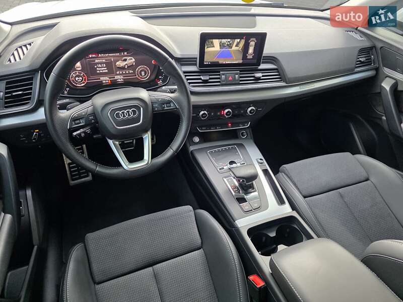 Внедорожник / Кроссовер Audi Q5 2017 в Коломые