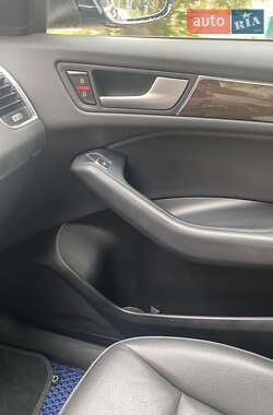 Позашляховик / Кросовер Audi Q5 2012 в 