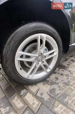 Позашляховик / Кросовер Audi Q5 2012 в 
