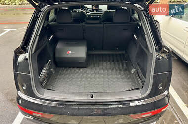 Внедорожник / Кроссовер Audi Q5 2020 в Киеве