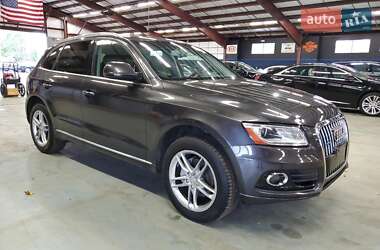 Позашляховик / Кросовер Audi Q5 2015 в  фото 4 Позашляховик / Кросовер Audi Q5 2015 в