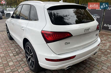 Внедорожник / Кроссовер Audi Q5 2015 в 