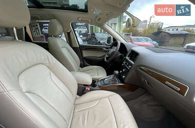 Внедорожник / Кроссовер Audi Q5 2015 в 