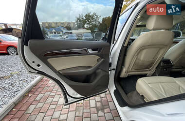 Внедорожник / Кроссовер Audi Q5 2015 в 