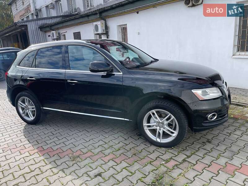 Позашляховик / Кросовер Audi Q5 2015 в Луцьку фото 2 Позашляховик / Кросовер Audi Q5 2015 в Луцьку