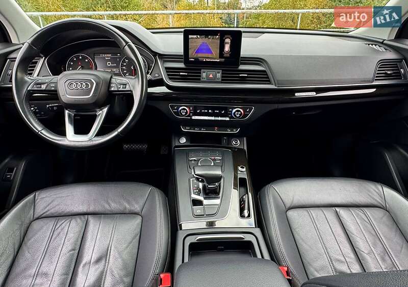 Позашляховик / Кросовер Audi Q5 2018 в Києві