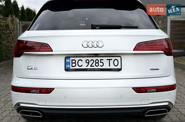 Внедорожник / Кроссовер Audi Q5 2022 в 