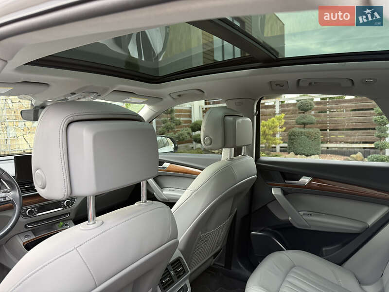 Позашляховик / Кросовер Audi Q5 2022 в Стрию