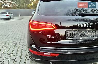 Внедорожник / Кроссовер Audi Q5 2016 в 