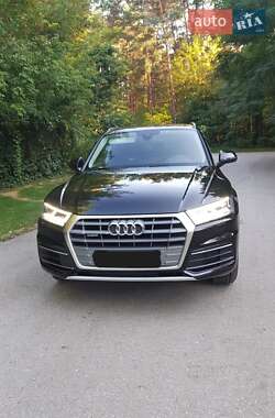 Внедорожник / Кроссовер Audi Q5 2018 в Львове