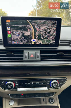 Внедорожник / Кроссовер Audi Q5 2019 в 