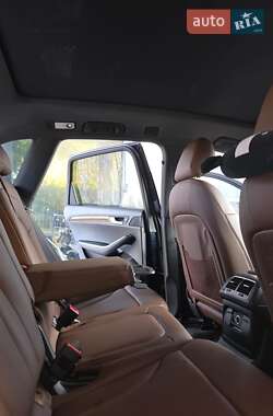 Позашляховик / Кросовер Audi Q5 2011 в 