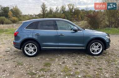 Позашляховик / Кросовер Audi Q5 2016 в 
