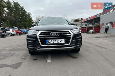 Позашляховик / Кросовер Audi Q5 2019 в 