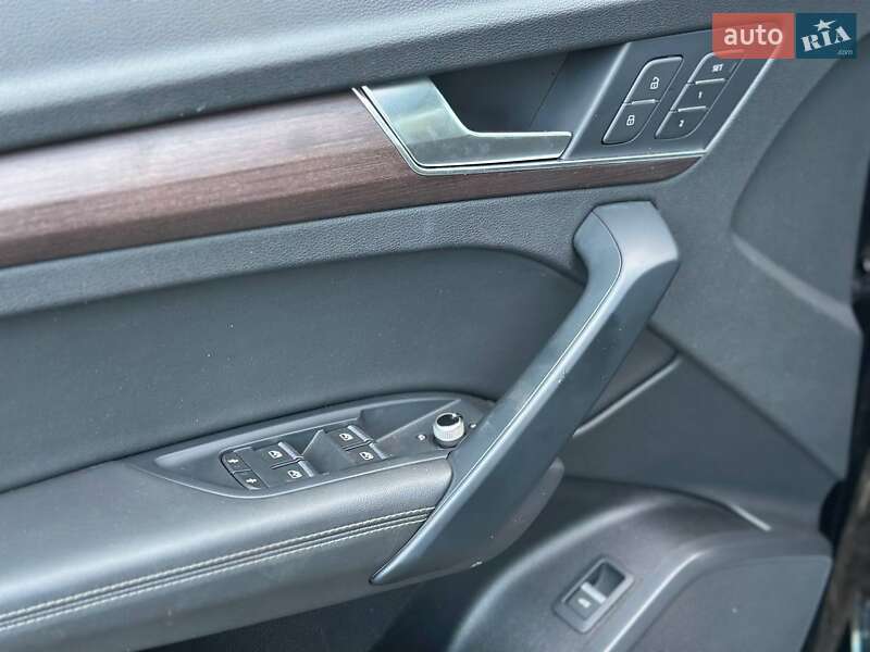 Позашляховик / Кросовер Audi Q5 2020 в Луцьку фото 22 Позашляховик / Кросовер Audi Q5 2020 в Луцьку