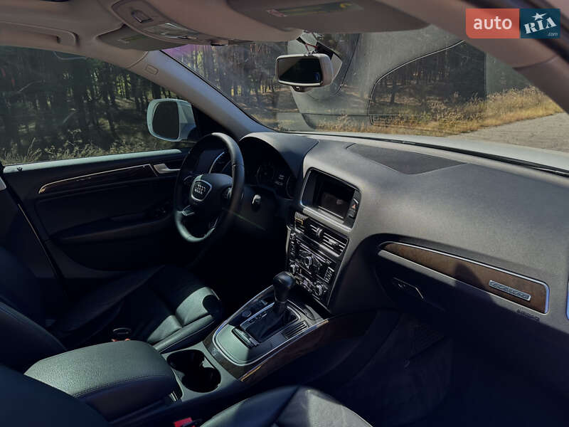 Внедорожник / Кроссовер Audi Q5 2014 в Кременчуге