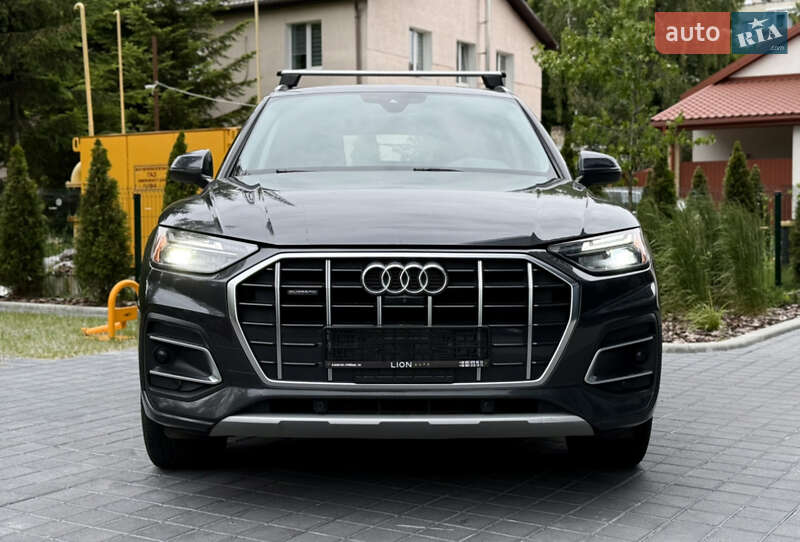 Внедорожник / Кроссовер Audi Q5 2020 в 