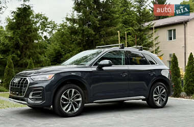 Внедорожник / Кроссовер Audi Q5 2020 в 