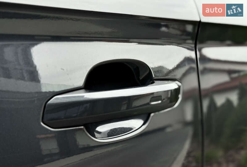 Внедорожник / Кроссовер Audi Q5 2020 в Львове