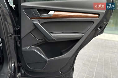 Внедорожник / Кроссовер Audi Q5 2020 в 