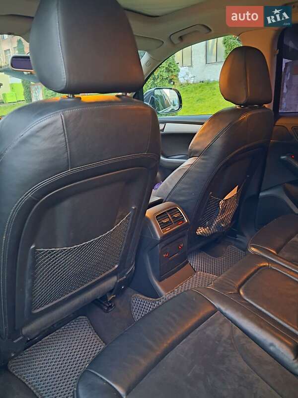 Внедорожник / Кроссовер Audi Q5 2010 в Хмельницком