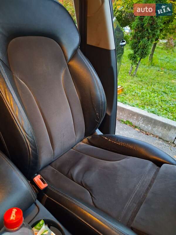Внедорожник / Кроссовер Audi Q5 2010 в Хмельницком