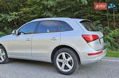 Позашляховик / Кросовер Audi Q5 2013 в Ужгороді