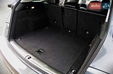 Внедорожник / Кроссовер Audi Q5 2015 в 