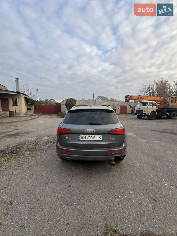 Позашляховик / Кросовер Audi Q5 2014 в 